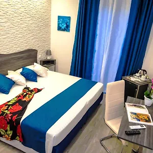 2* Bed and Breakfast Elegance